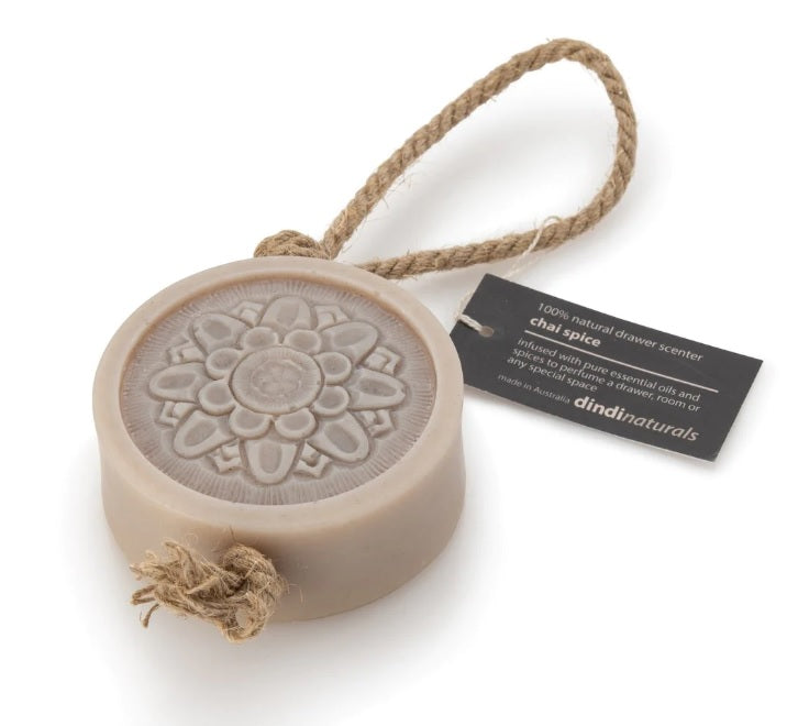 Dindi Chai Spice Wax Mandala