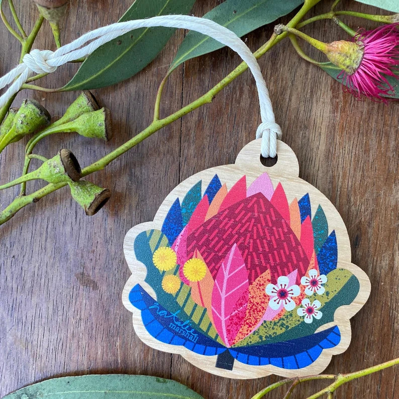 Australian Christmas Illustrated Wooden Decorations - Shaped