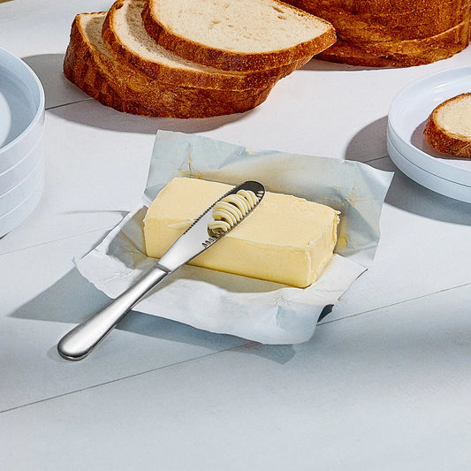 Moma: Butter-Up Knife