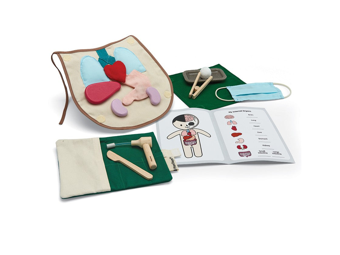 Plan Toys Surgeon Set